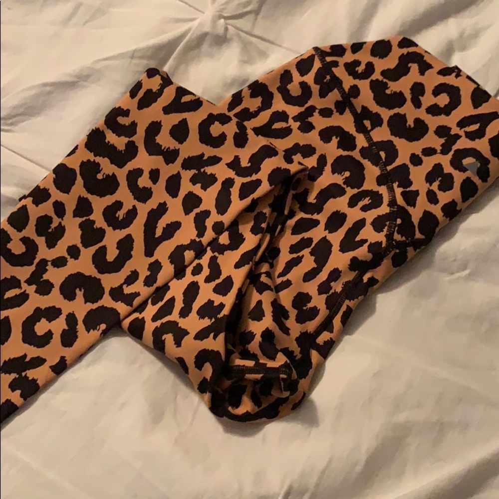 Balance Athletica “leopard” legging